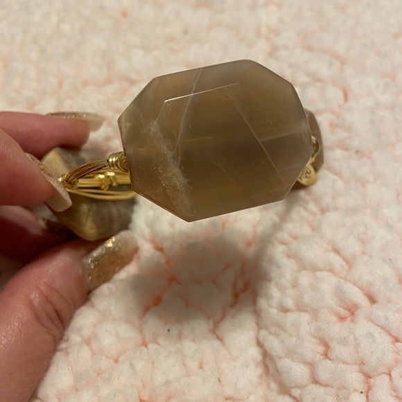 Beautiful Crystal Bracelet - Picture 3 of 4